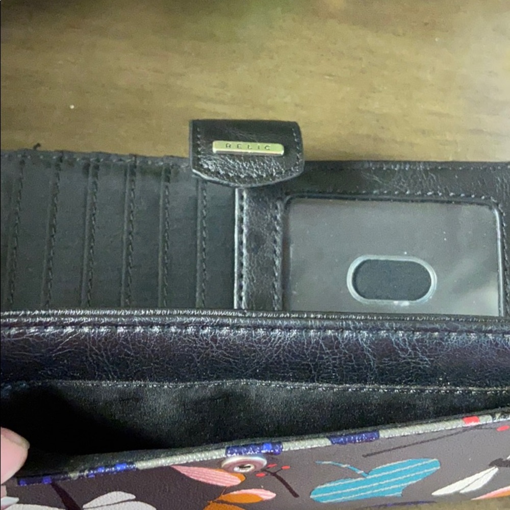 Relic multicolor Wallet - Picture 3 of 5